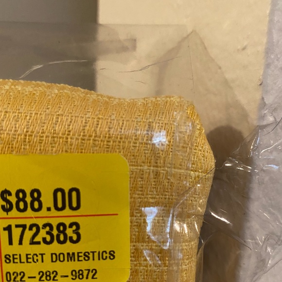 Color Ware Collection Noritake Spill Proof Tablecloth.Seats 6-8.Oblong.60-84.NWT - Picture 3 of 5